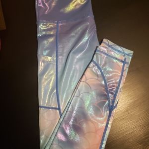 Curves N Combatboots shimmer mermaid leggings